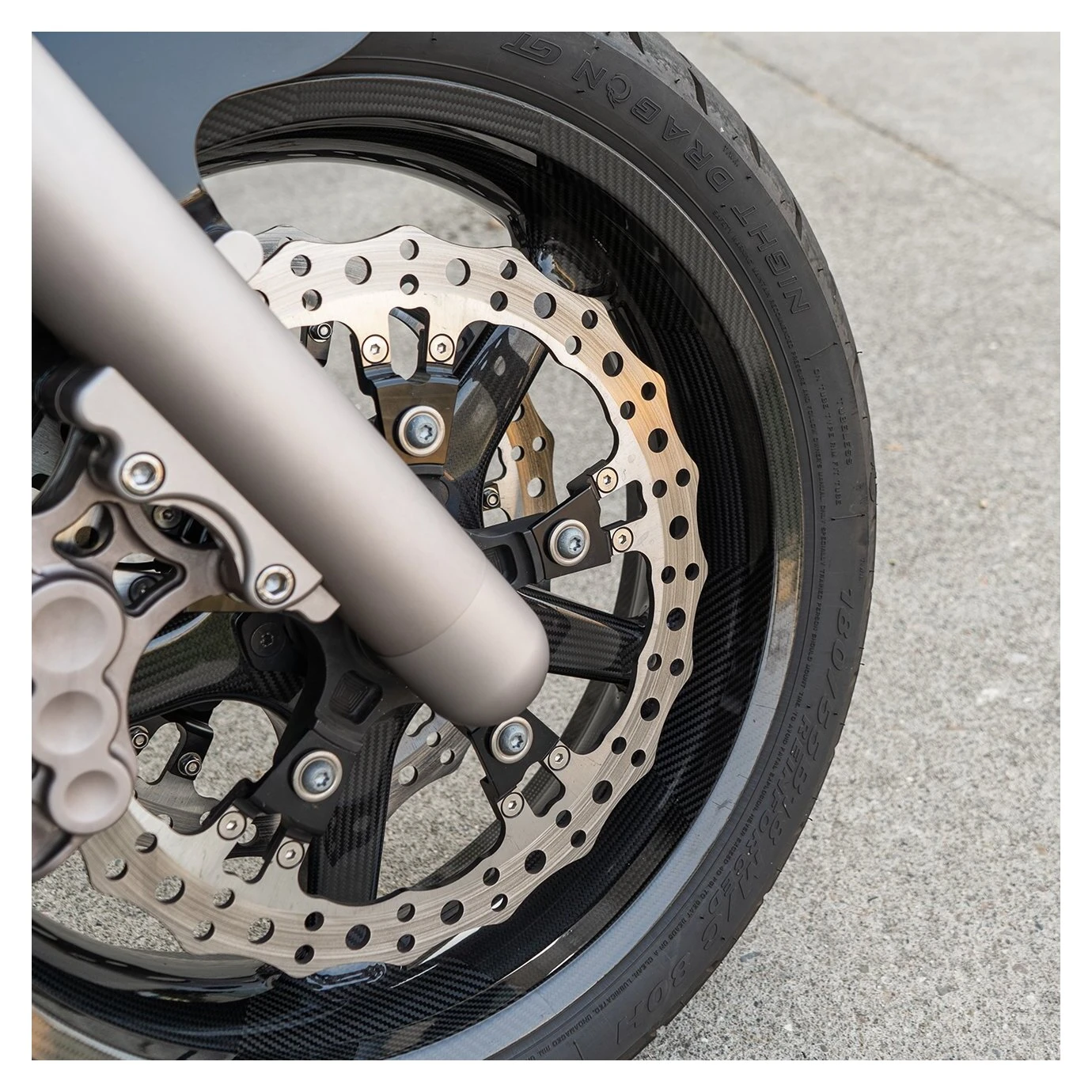 Arlen Ness 14" Jagged Spoke Mount Rotor Kit For Harley Touring 2014-2023 5 Arlen Ness 14" Jagged Spoke Mount Rotor Kit For Harley Touring 2014-2023 - Image 3